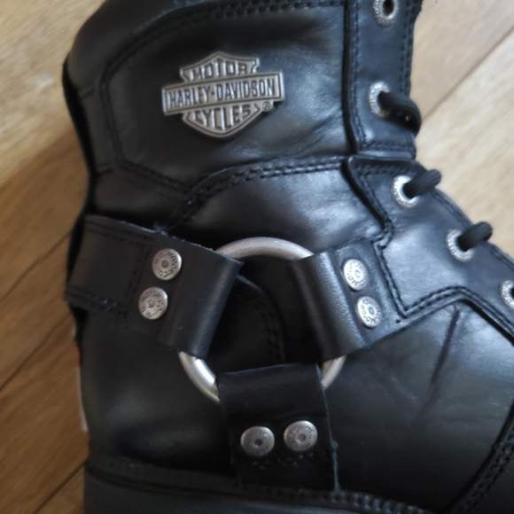 Harley-Davidson® Women's Jocelyn 5.5-In Black Leather Motorcycle Boots. D83775 - Picture 7 of 8